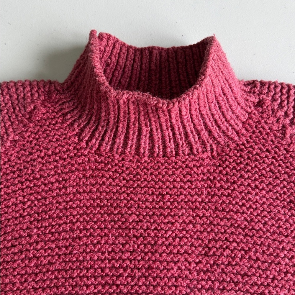 Hand-Knit Wool Sweater Raspberry Pink - Picture 7 of 14